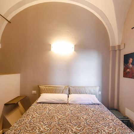 Porta Romana Elegant Apartments With Private Parking! Сиена Экстерьер фото